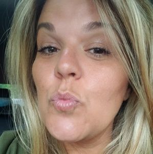 Meet your Posher, Tania